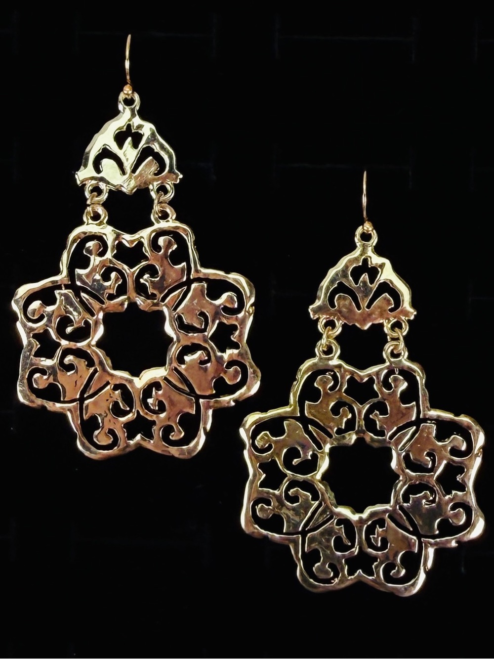Gorgeous, weighted, goldtone, large pierced dangle earrings